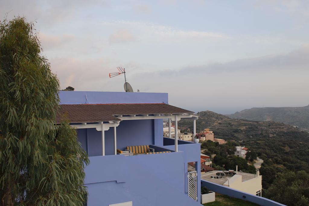 Mirthios Felicity Apartment Плакіас Екстер'єр фото